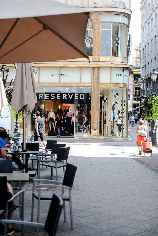 Regiposta Street- City Center Будапеща Екстериор снимка